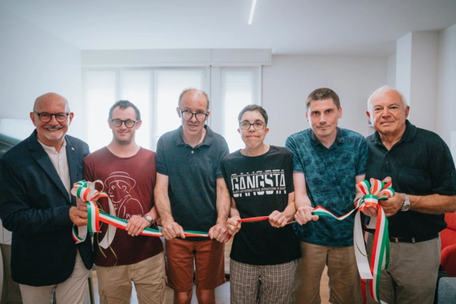 Inaugurati due nuovi appartamenti per la vita indipendente